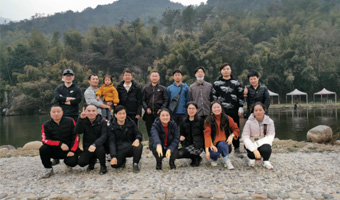 Співробітники діяльності